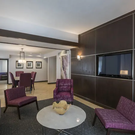 Courtyard By Marriott Tulsa Downtown
