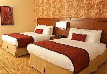 Courtyard By Marriott Downtown Hotel Tulsa