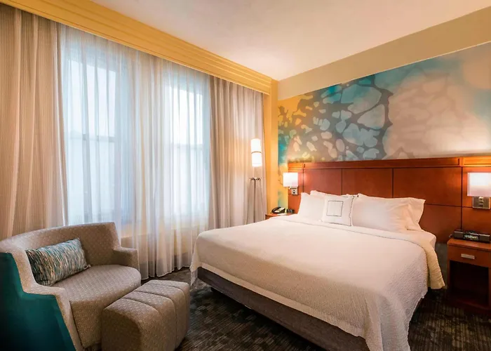 Hotel Courtyard By Marriott Downtown