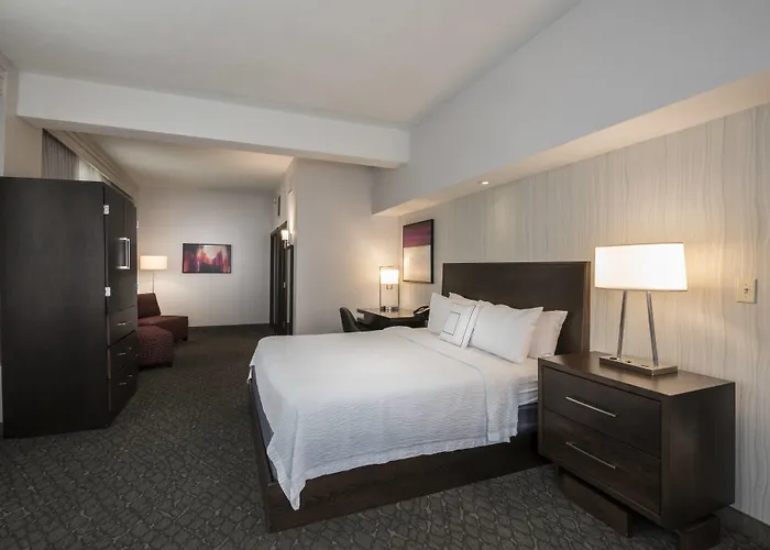 Hotel Courtyard By Marriott Downtown