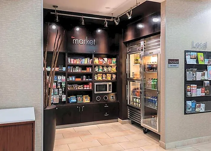 Courtyard By Marriott Downtown Hotel 4*