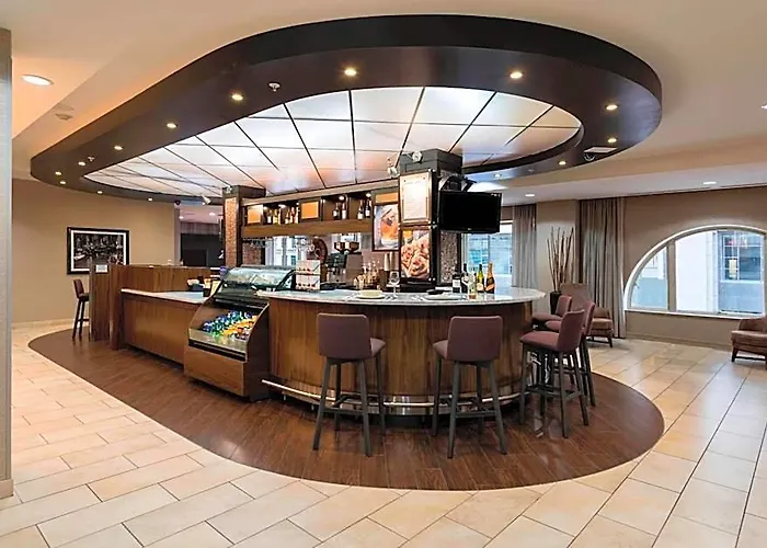 Hotel Courtyard By Marriott Downtown Tulsa