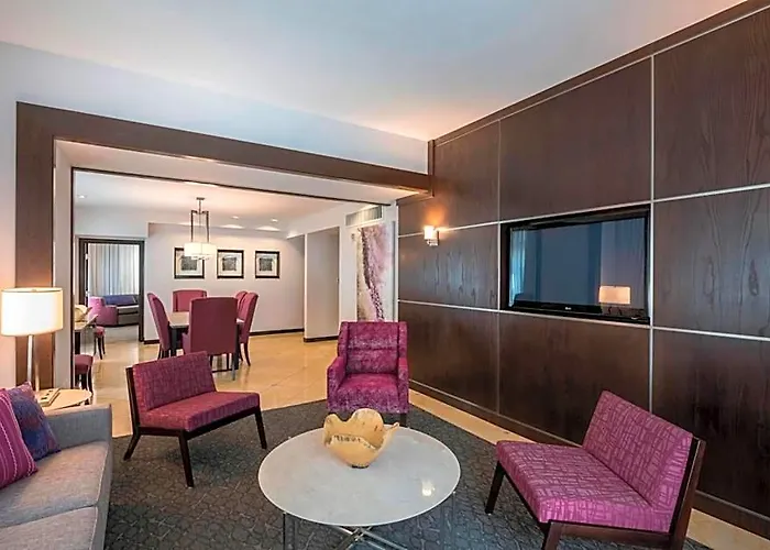 Hotel Courtyard By Marriott Downtown 4*